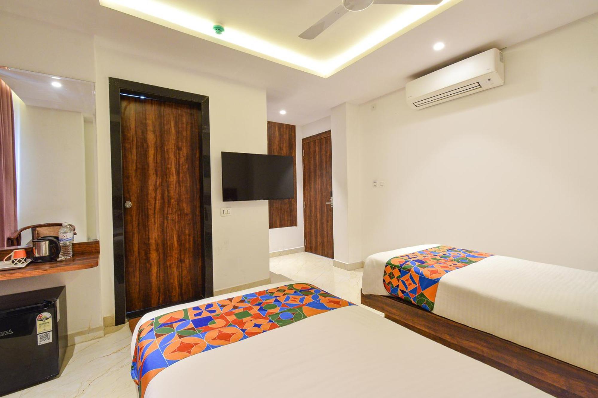 Fabhotel Prime Prowell Apex - Nr Kims Hospital, Hitech City Haiderabad Buitenkant foto