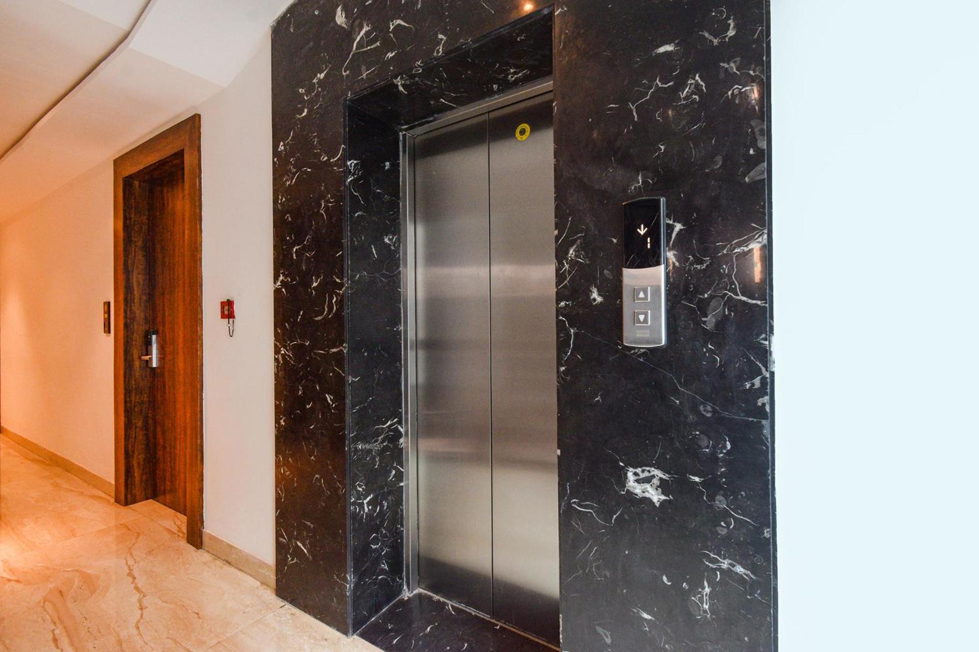 Fabhotel Prime Prowell Apex - Nr Kims Hospital, Hitech City Haiderabad Buitenkant foto